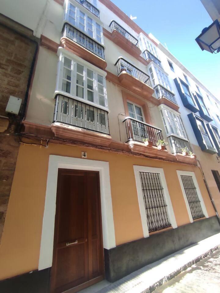 Sh Casa Buda Gran Apartamento En El Centro Cádiz Kültér fotó